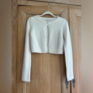 Uber Outfitters cream cardigan size small